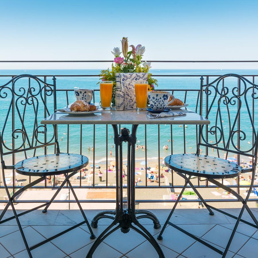 B&B Tramonto Sul Mare Salerno Kültér fotó